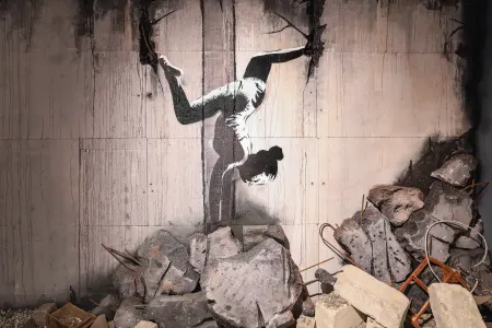 instafeed Banksy